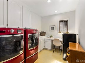14239 194th Avenue NE, Woodinville WA 98077