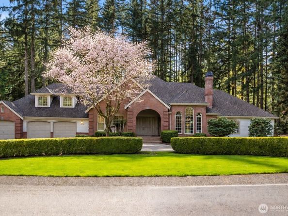14239 194th Avenue NE, Woodinville WA 98077