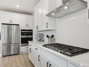 18526 Sawgrass Drive NE, Poulsbo WA 98370