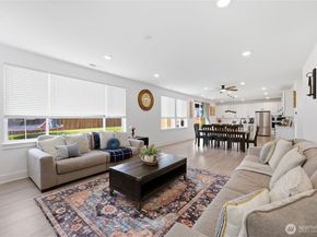 18526 Sawgrass Drive NE, Poulsbo WA 98370