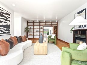 7020 137th Avenue NE, Redmond WA 98052