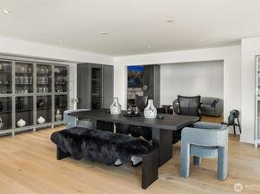 9205 SE Shoreland Drive, Bellevue WA 98004