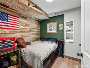 8325 Mountain Avenue SE, Snoqualmie WA 98065