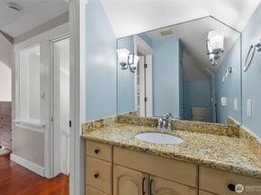 8325 Mountain Avenue SE, Snoqualmie WA 98065