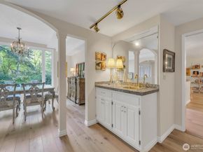 13320 211th Place NE, Woodinville WA 98077