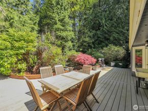 13320 211th Place NE, Woodinville WA 98077