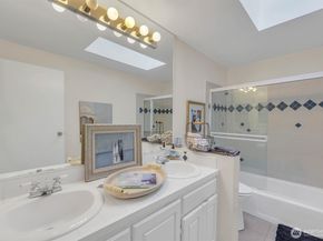 13320 211th Place NE, Woodinville WA 98077