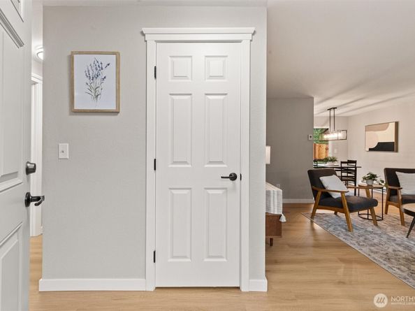 2317 164th Place SE, Bothell WA 98012