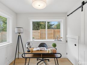 8815 Densmore Avenue N B, Seattle WA 98103