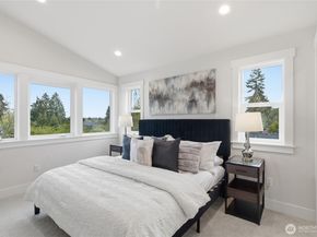 8815 Densmore Avenue N B, Seattle WA 98103