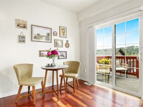 24124 40th Avenue SE, Bothell WA 98021