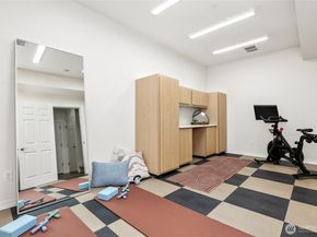 24124 40th Avenue SE, Bothell WA 98021