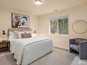 8205 233rd Place NE, Redmond WA 98053