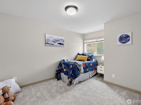 1314 236th Place NE, Sammamish WA 98074