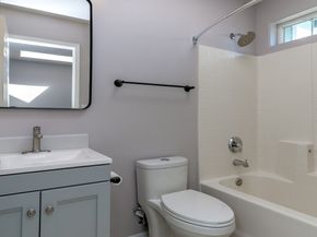 27012 117th Place SE, Kent WA 98030