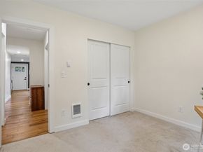 13428 6th Avenue S, Burien WA 98168