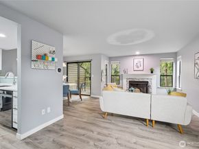 4117 159th Avenue NE 21D, Redmond WA 98052