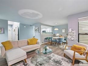 4117 159th Avenue NE 21D, Redmond WA 98052