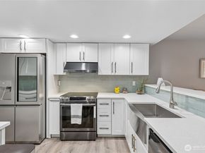 4117 159th Avenue NE 21D, Redmond WA 98052