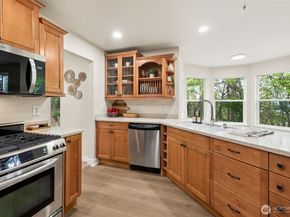 35230 56th Avenue S, Auburn WA 98001