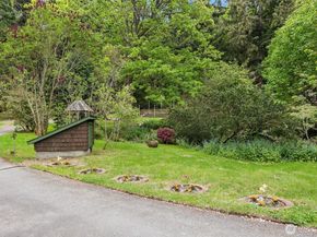13725 SW Pohl Road, Vashon WA 98070