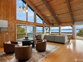 13725 SW Pohl Road, Vashon WA 98070
