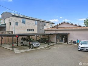 2609 W Marine View Drive 2, Everett WA 98201