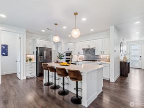 20803 9th Place W, Lynnwood WA 98036