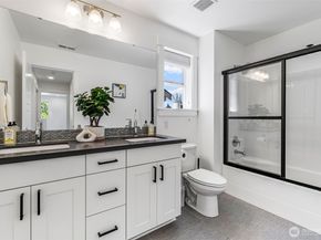 20803 9th Place W, Lynnwood WA 98036