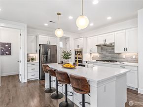 20803 9th Place W, Lynnwood WA 98036