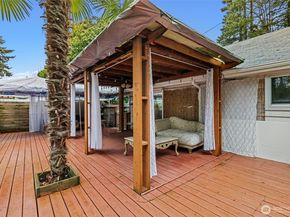 2051 S 223rd Street, Des Moines WA 98198