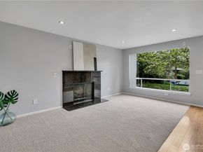 13033 31st Ave NE, Seattle WA 98125