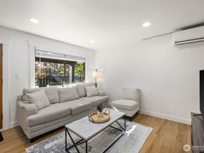 7132 34th Avenue SW, Seattle WA 98126