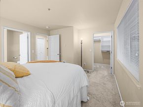 6527 200th Street SW 301, Lynnwood WA 98036
