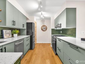 6717 110th Ave NE A3, Kirkland WA 98033