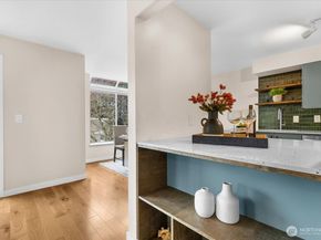 6717 110th Ave NE A3, Kirkland WA 98033