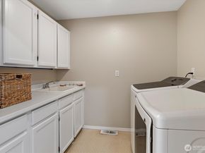 1401 141st Court SE, Mill Creek WA 98012