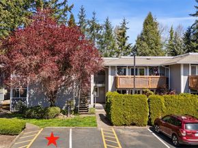 17302 NE 45th Street 101, Redmond WA 98052