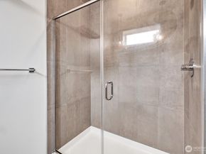 3216 15th Avenue W B, Seattle WA 98119