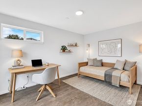 3216 15th Avenue W B, Seattle WA 98119
