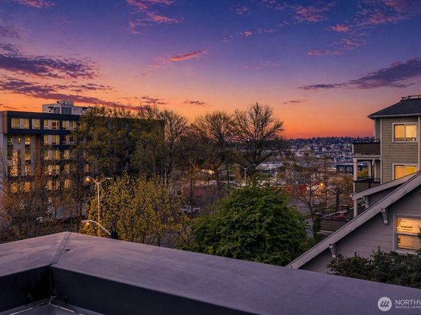 3216 15th Avenue W B, Seattle WA 98119