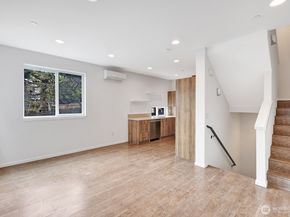 3216 15th Avenue W B, Seattle WA 98119