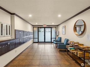 750 N 143rd Street 212, Seattle WA 98133