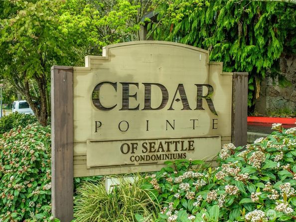 750 N 143rd Street 212, Seattle WA 98133