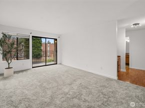 750 N 143rd Street 212, Seattle WA 98133