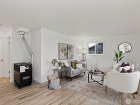 3326 - 3328 Halverson Avenue, Bremerton WA 98310
