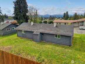 3326 - 3328 Halverson Avenue, Bremerton WA 98310
