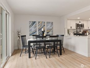 1035 156th Avenue NE 33T, Bellevue WA 98007