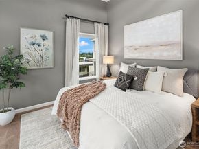 756 N 72nd Street 201, Seattle WA 98103