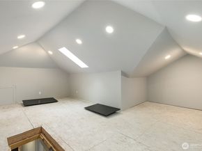 10124 3rd Avenue NW, Seattle WA 98177